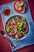 Rindfleischsalat mit grünen Bohnen