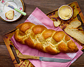 A delicate bread plait