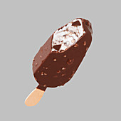 Ein Schokoladeneis am Stiel vor grauem Hintergrund