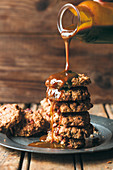 Oatmeal cookies with miso caramel