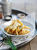 French fries with chive sauce