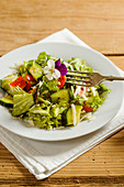 Salad with violets and Clergeons