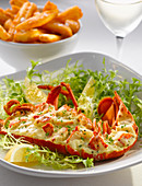 Lobster thermidor with curled endive