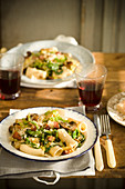 Pasta with cabbage and pancetta