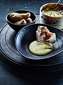 Horn potatoes with melted Vacherin Mont d'Or