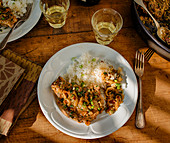 Steamed pork chops with rice