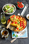 Tortilla mit Kirschtomaten und Pesto