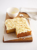 Almond and Carrot Cake