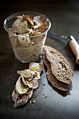 Lentil ricotta cream with black truffles and wholemeal bread