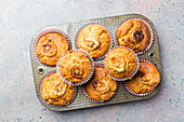 Selbstgemachte gesunde Bananenmuffins