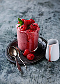Nicecream: Vegan raspberry ice cream