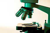 Light microscope objective lenses