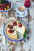 Vanilla cottage cheese cake witj berry sause