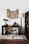 Home office in shades of brown and decorated with natural materials