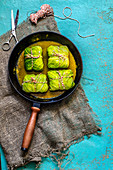 Paupiettes with rabbit meat from Savoy cabbage