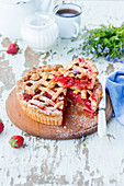 Erdbeer-Rhabarber-Pie