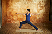 Virabhadrasana Trikonasana Flow (yoga exercise)