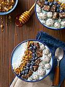 A blue smoothie bowl arranged in stripes