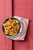 Penne mit Linsen und Steinpilzen