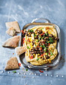 Hummus with crispy lamb