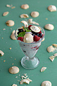 Meringue with chickpeas and coconut yoghurt