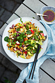 Summer bread salad with lentils, peaches and mint