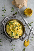 Mashed potatoes with mustard and herbs
