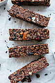 Healthy crunch bars made with honey, cocoa and nuts