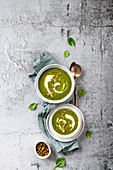 Vegan spinach soup with soy cream