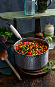 Chana saag masala (chickpea and spinach curry, India)