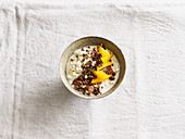 Chia and orange porridge with chocolate (low carb)