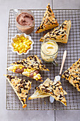 Puff pastry chocolate triangles with mango