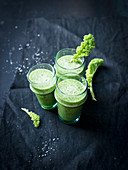 Green kale smoothies