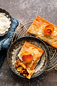 Moroccan pasties with apples and vanilla cream
