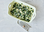 Oven-baked spinach risotto