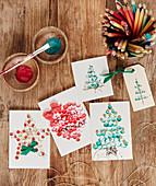 DIY-Weihnachtskarten mit Fingerabdrücken
