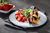 Profiteroles with strawberries