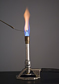 Flame Test for Barium Using Platinum Wire