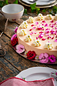Strawberry and quark cake decorated with flowers