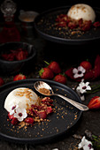 Panna Cotta with Roasted Strawberries and crumble crumb