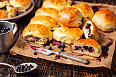 Yeast buns with blueberries