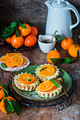 Tangerine tartelets with cottage cheese