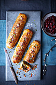 Vegane Blätterteigstrudel mit Rote Bete, Kürbis und Grünkohlpesto