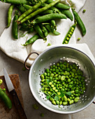 Garden Peas And Broad Beans Preperation