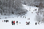 Snow scene in Woodthorpe Park,Nottingham,UK