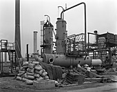 Sulphur recovery plant under construction, 1962