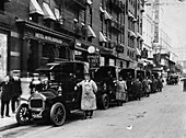1910 Darracq taxis, New York, c1910