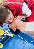 Cardiopulmonary resuscitation on dummy