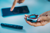 Using smart phone to track glucose levels