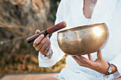 Sound therapy with tibetan singing bowl